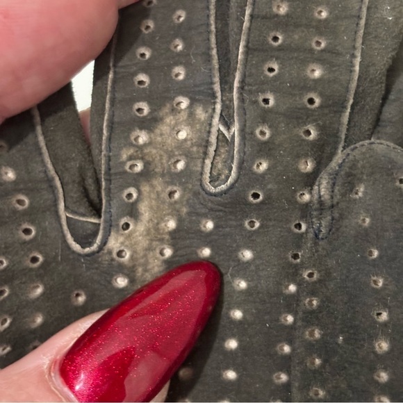 Vintage perforated brown leather gloves long size 6.5 - Picture 6 of 8